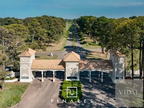 Lote terreno en venta en Pinares Country Club Exaltación de la Cruz