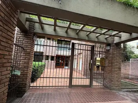 Obispo Trejo al 1000