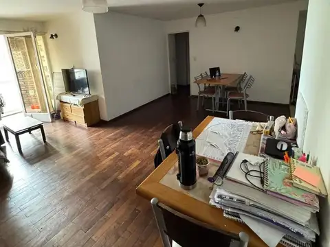 Departamento en Nueva Córdoba de 2 Dormitorios 2 Baños con balcón y amplio Living-Comedor