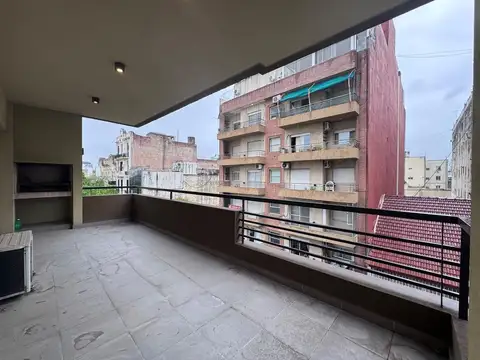 Departamento en Alquiler con 1 cocheras