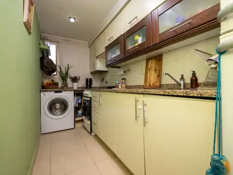 Departamento 4 ambientes con 2 baños