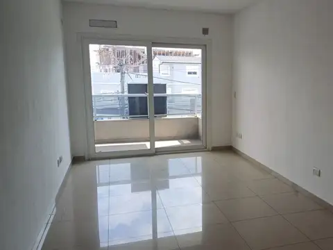 Departamento en Venta en Villa Celina, USD 125.000