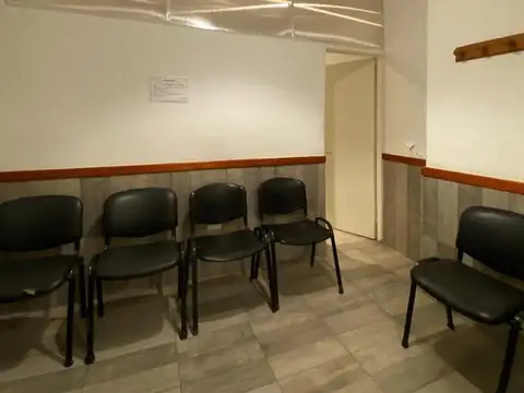 Oficina en Venta 80 años