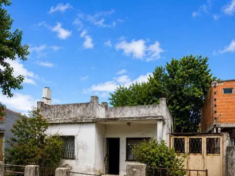 OPORTUNIDAD VENTA GRAN LOTE 10x30 m2 PERMUTA ESCUCHA OFERTAS