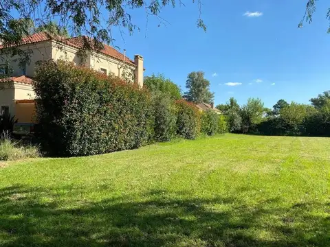 Rbs. Lote Interno En Club De Campo San Francisco