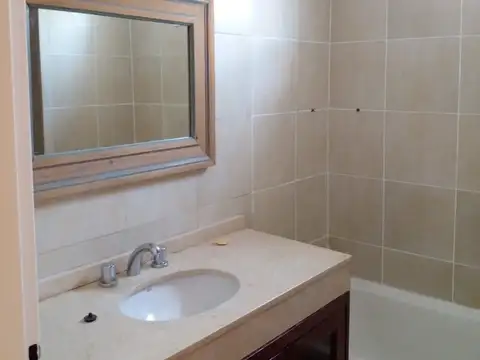 Departamento  en Alquiler en Tigre, G.B.A. Zona Norte, Argentina