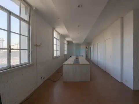 Oficina en Venta en San Nicolás, USD 145.000