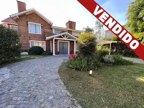 Casa  en Venta en Larena Country Club, Pilar, G.B.A. Zona Norte