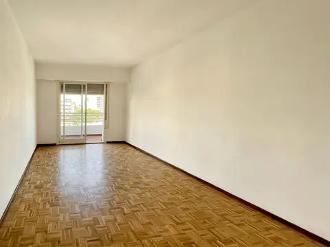 Venta departamento 2 dormitorios con balcón en Barrio Martin