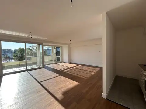 Departamento en Alquiler con 1 cochera