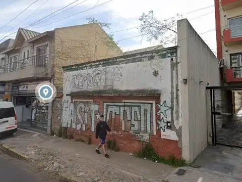 Lote en venta de 8,66 x 43,30 sobre Avenida Mitre, Quilmes Centro