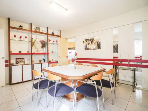 Departamento en Venta en Flores, USD 300.000