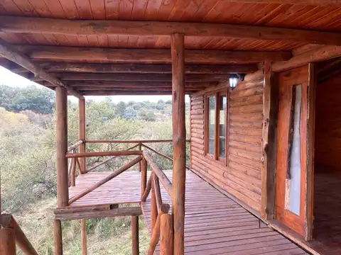 VENTA CABAÑA 2 DORM BARRIO SEMICERRADO LA FALDA 