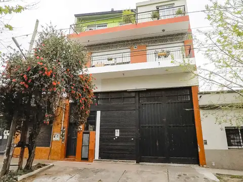 José Hernández 300, Piso 1