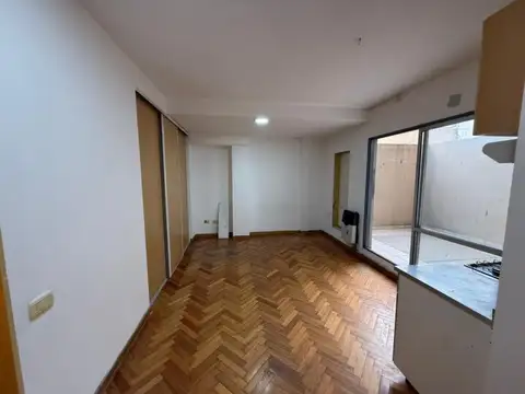Avenida Álvarez Thomas 2900, Piso 1