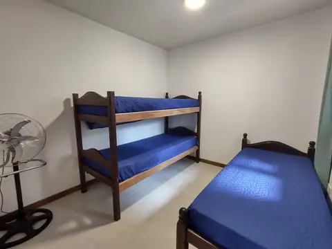 2 dptos y 1 duplex de 3 amb a estrenar a 650 mts del mar 