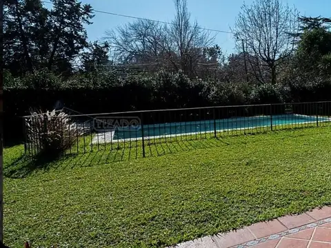 Casa en Venta en Robles Del Monarca, USD 160.000