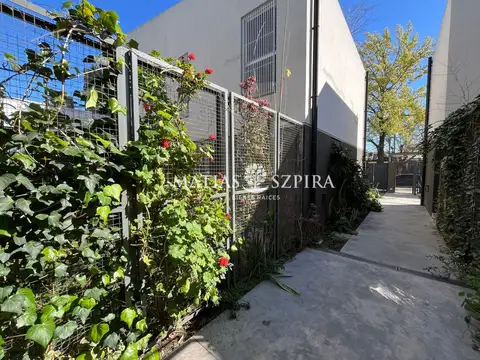 Depto Tipo Casa en Venta de 2 dormitorios