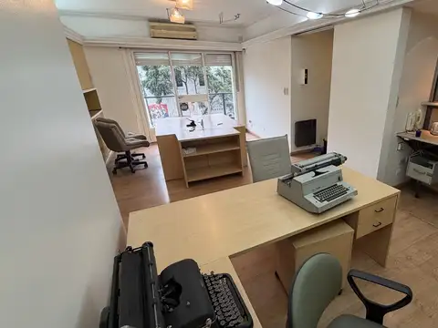 Oficina en Venta en Monserrat, USD 112.000