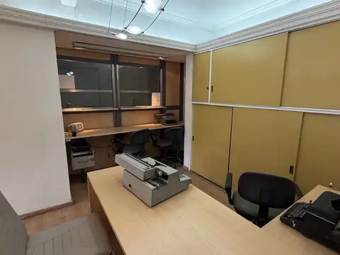 Oficina en Venta en Monserrat, USD 112.000