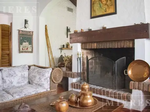 Casa en alquiler anual desarrollada en una sola planta en Los Lagartos CC