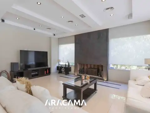 Casa 5 ambientes con 5 baños