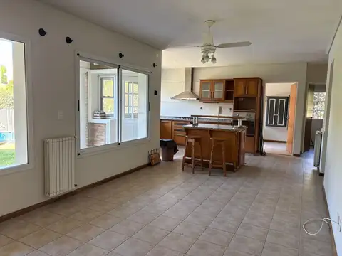 Casa en venta 5 ambientes en Saint Matthew's