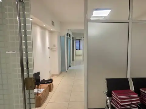 Oficina en Microcentro excelente estado