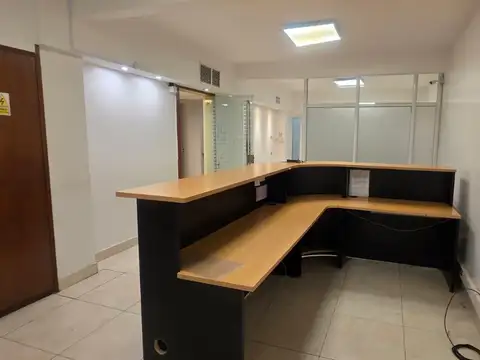 Oficina en Alquiler en Retiro, $ 1.200.000