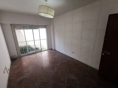 Ciudad De La Paz 200, Piso 1