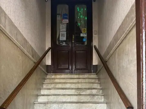 Avenida Pueyrredón 100