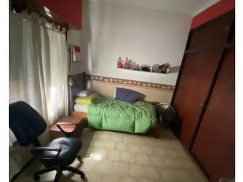 Morón centro casa 6 ambientes