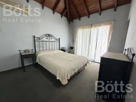 Casa en Alquiler en Francisco Álvarez, USD 1.200