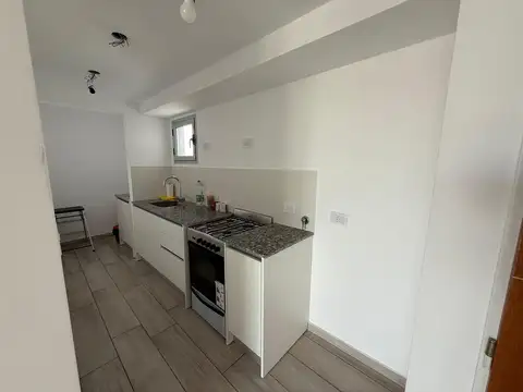 Departamento en Alquiler con 1 cocheras