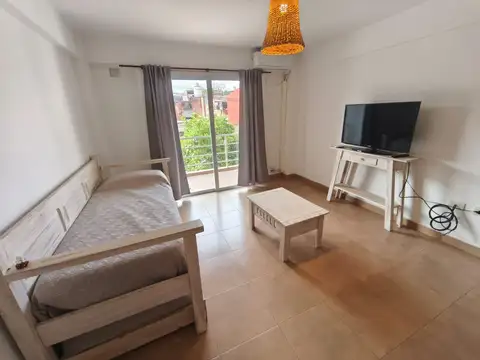 Departamento en Alquiler en Barrio Chijra, $ 600.000