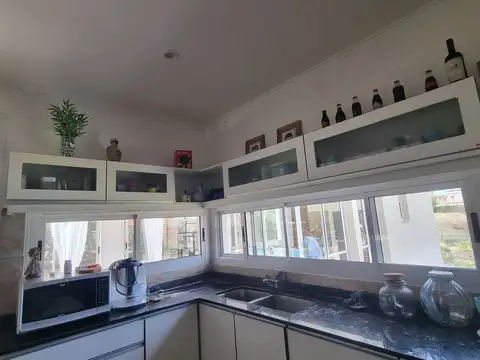 VENTA CASA C/PILETA 3 DORM EL TIPAL