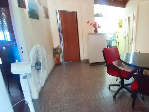 Casa en Venta con 5 cocheras