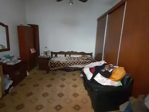 Depto Tipo Casa 5 ambientes con 2 baños