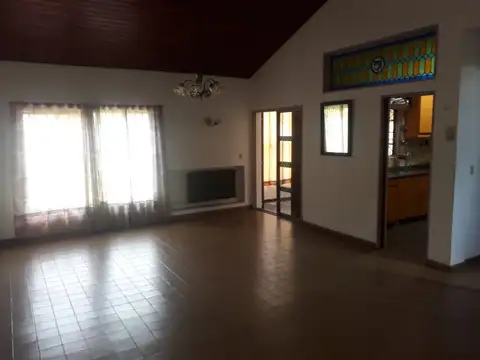 Casa en Venta en Jose Clemente Paz, USD 210.000