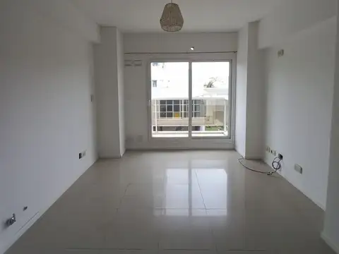 Departamento en Alquiler en Villa Constitucion, $ 600.000