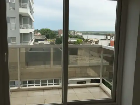 Hermoso Dto de 1 Dormitorio y Medio con Balcon al Frente