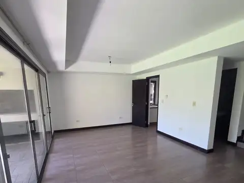 Departamento en Venta de 5 ambientes