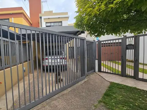 Ernesto Montiel 1400