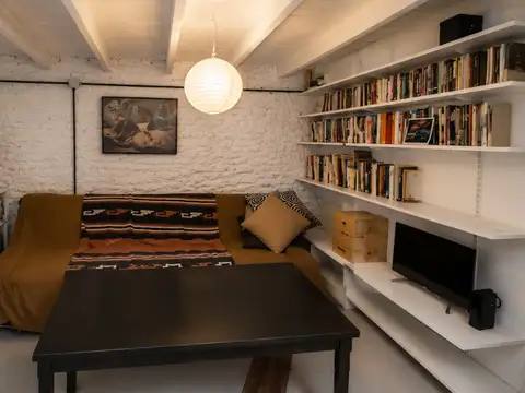 Depto Tipo Casa en Venta de 2 ambientes