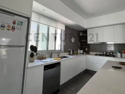 Casa Premium en venta en Rafaela, barrio Brigadier Lopez