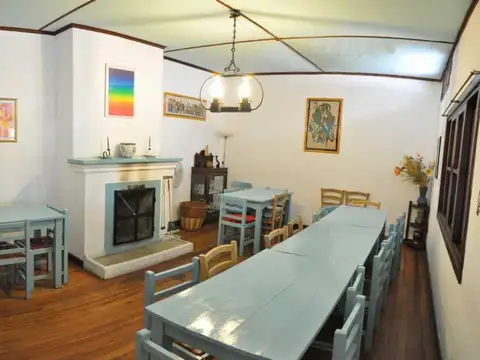 VENTA CASA VALLE HERMOSO 10 DORMITORIOS  APTA EMPRENDIMIENTO
