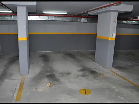 Cochera en Venta Fija