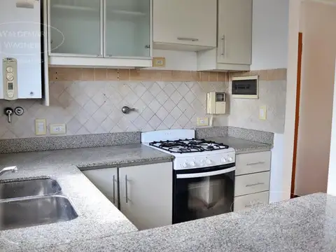 Departamento en Venta en Vicente Lopez Vias / Rio, USD 172.000