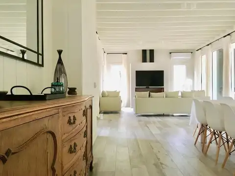 Casa en Alquiler Temporal de 5 dormitorios