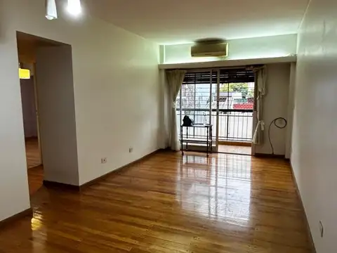 AMPLIO 3 AMBIENTES CONTRAFRENTE, MAS COCHERA Y BAULERA